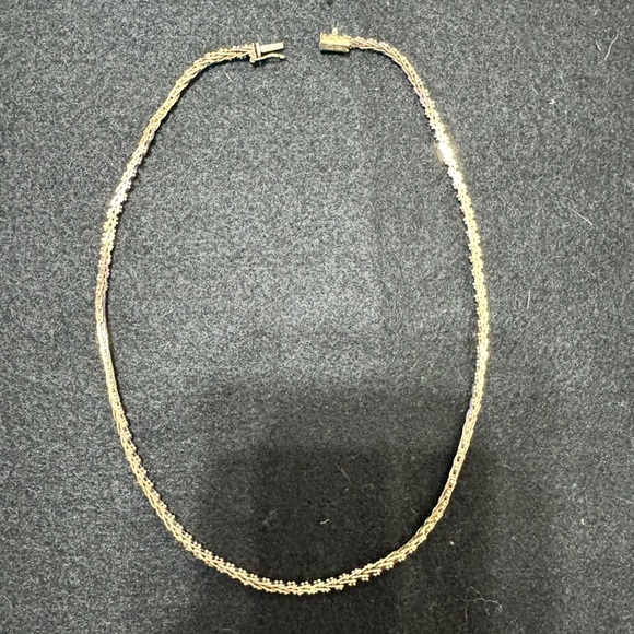 Jewelry - 14k Gold Necklace